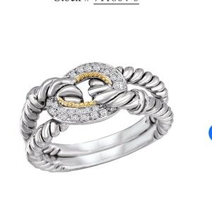 Eleganza knot ring. NIB